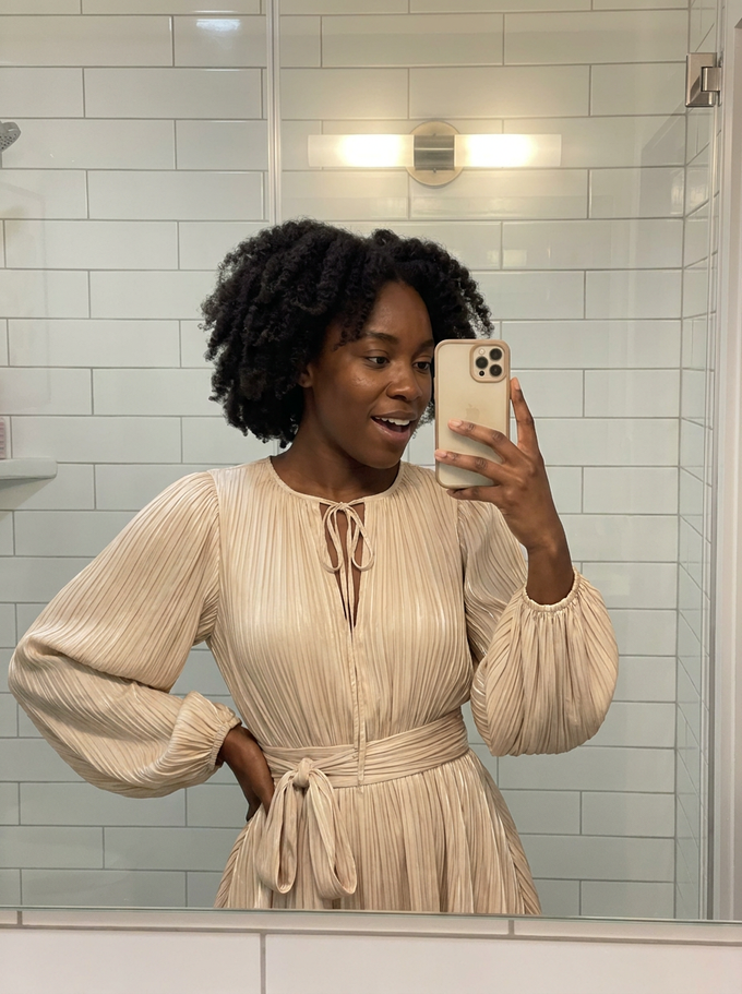 Sophia D., 33