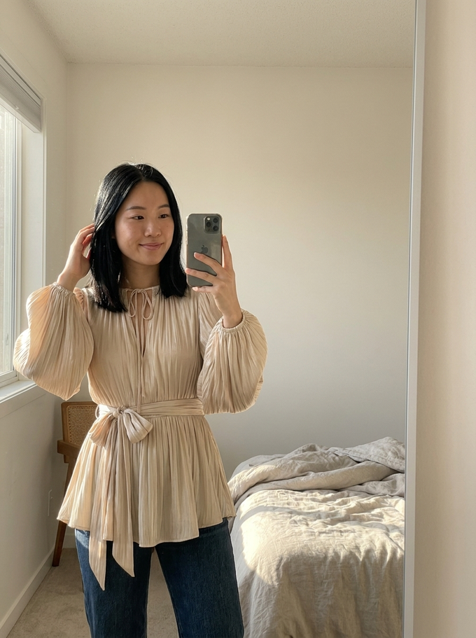 Emma R., 24