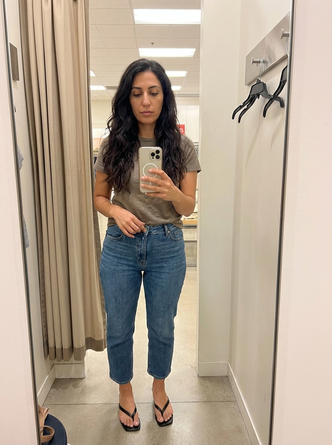 Hannah L., 27