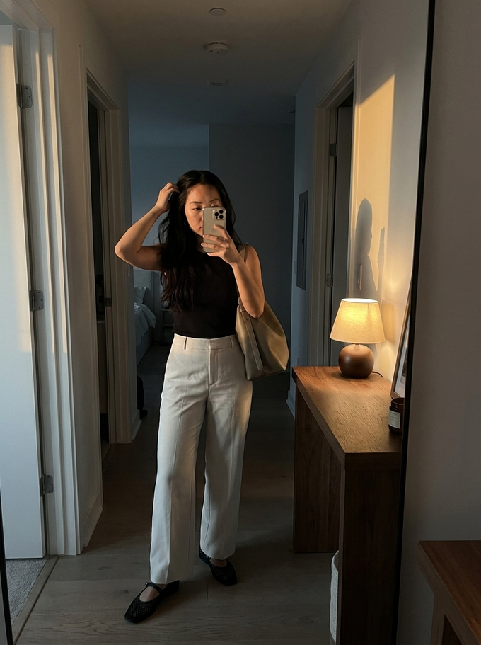 Ava S., 30