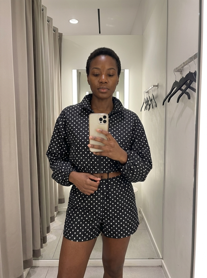 Maya R., 32