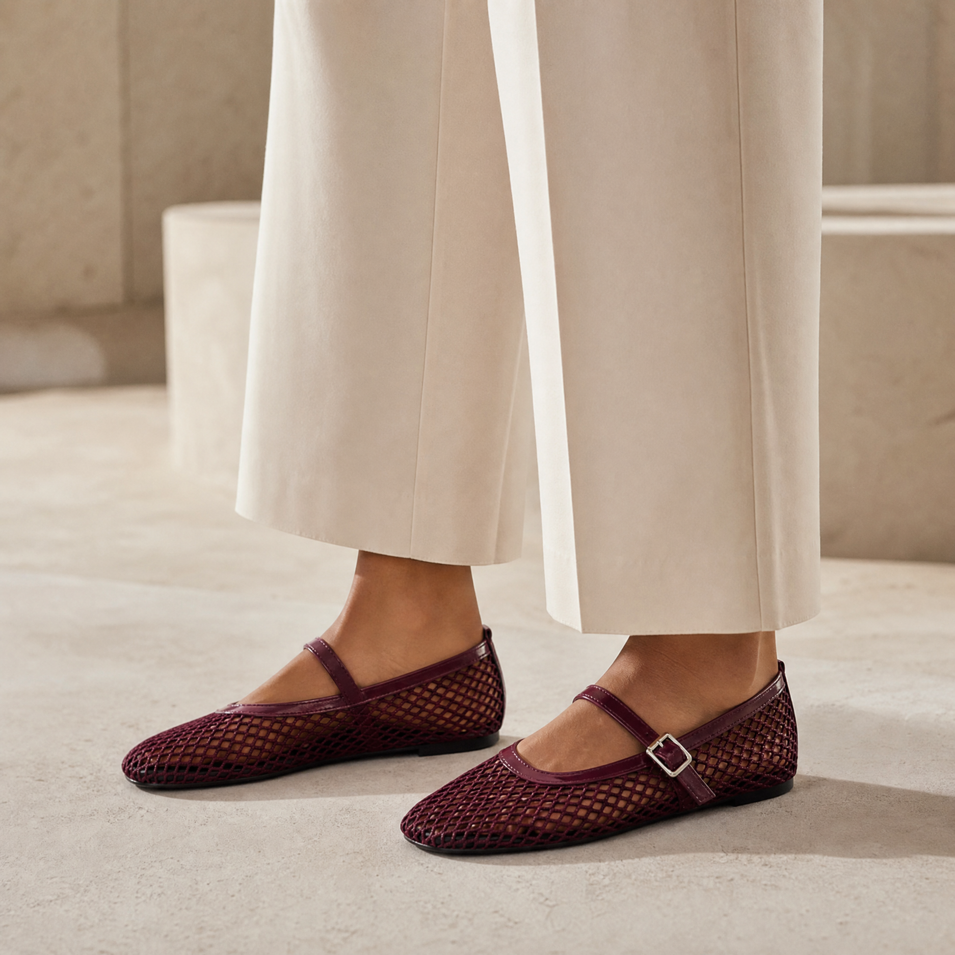 Tove Mesh Mary Jane in Burgundy